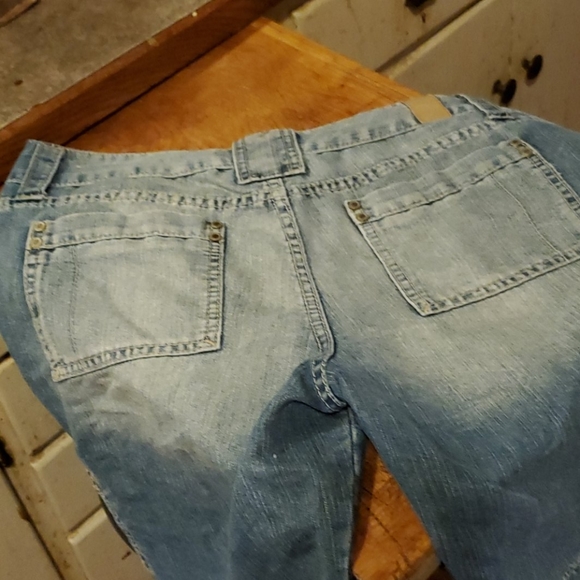 Short - Picture 3 of 4